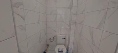 Închiriere - Birou/Magazin/Depozit/Salon de frumusețe în Ovcearski,  Haskovo