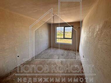 Продажба - Апартамент в Остромила,  Пловдив