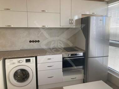 Kira - Apartman olarak Pogrebi,  Varna