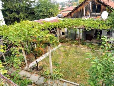 Verkauf - Haus in Brestowiza,  Plowdiw