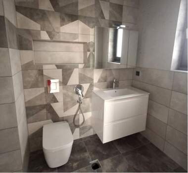 For sale - House in Borovec - Iug,  Varna
