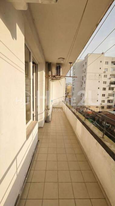 Vânzare - Apartament în Văzrajdane,  Burgas