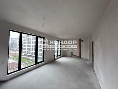 Vânzare - Apartament în Trakia,  Plovdiv