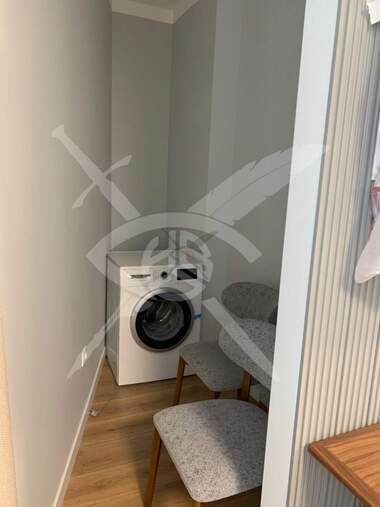 Miete - Wohnung in Hladilnika,  Sovia