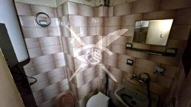 Продажа - Квартира в Айтос,  Бургас