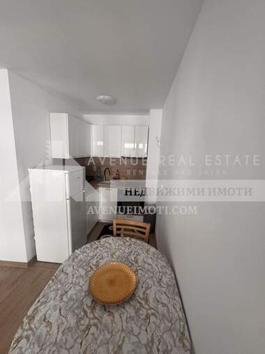 Închiriere - Apartament în Otdih i kultura,  Plovdiv