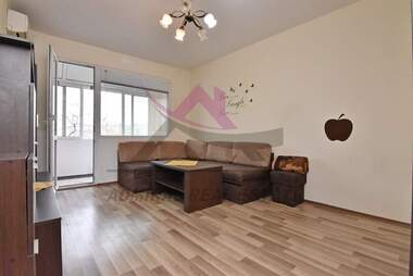 For rent - Apartment in Cveten kvartal,  Varna