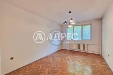 For sale - Apartment in Iztok,  Sofia