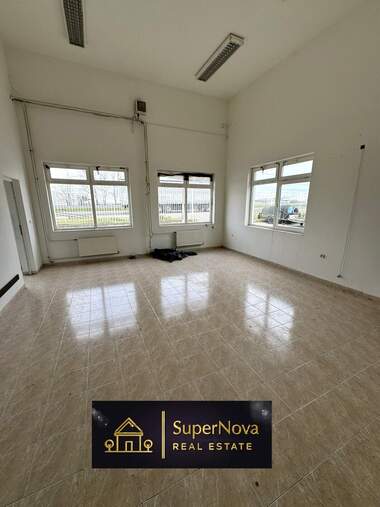For rent - Office in Promishlena zona-Sever,  Haskovo