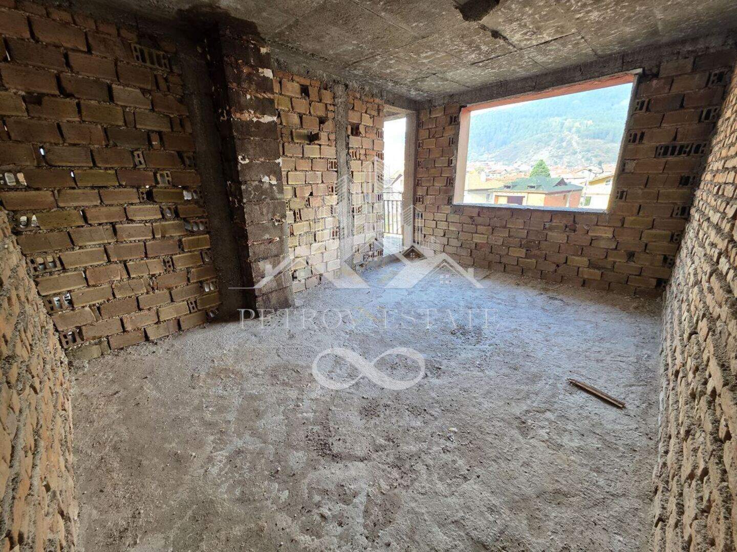 Floor of a house in Velingrad, Pazardjik – photo 2