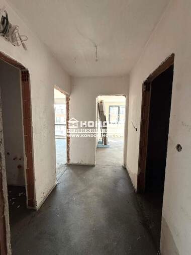 Vânzare - Apartament în Hristo Smirnenski,  Plovdiv