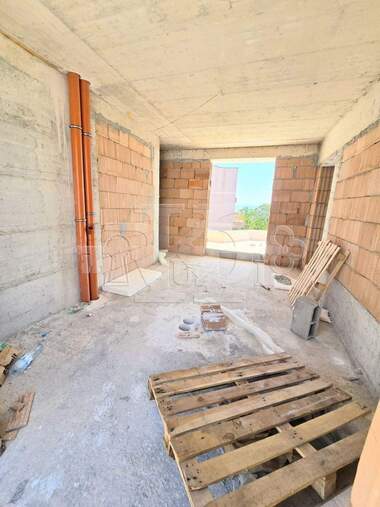 Vânzare - Apartament în Vladislavovo,  Varna