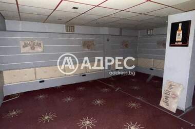 Πώληση - Κατάστημα/Κατάστημα/Γραφείο/Κομμωτήριο σε Център,  Ямбол