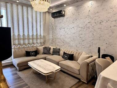 Închiriere - Apartament în Slaveîkov,  Burgas