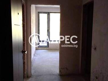 Vânzare - Apartament în Țarevo,  Burgas