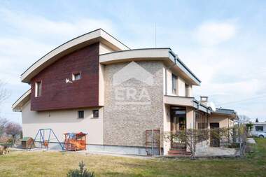 For sale - House in Stamboliyski,  Haskovo