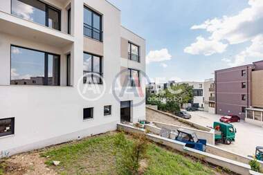 Продажба - Апартамент в Бриз,  Варна