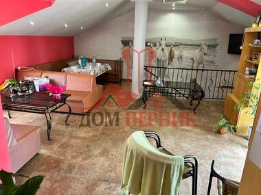 Satış - Dükkan/Ofis/Güzellik salonu/Yer/Diş ofisi olarak Iztok,  Pernik
