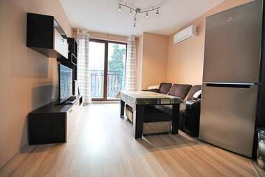 Miete - Wohnung in Izgrew,  Burgas