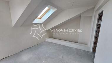 For sale - Apartment in Kolhozen pazar,  Varna