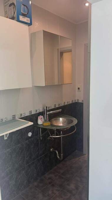 Miete - Büro/Schönheitssalon in Zentar,  Weliko Tarnowo