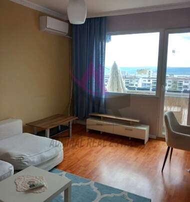 Închiriere - Apartament în Văzrajdane 1,  Varna