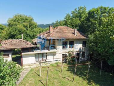 Vânzare - Casă în Slivovița,  Veliko Tărnovo