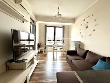 Închiriere - Apartament în Zornița,  Burgas