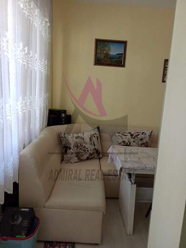 Vânzare - Apartament în Văzrajdane 4,  Varna