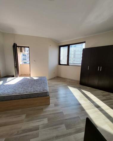 Vânzare - Apartament în Idealen țentăr,  Pazardjik