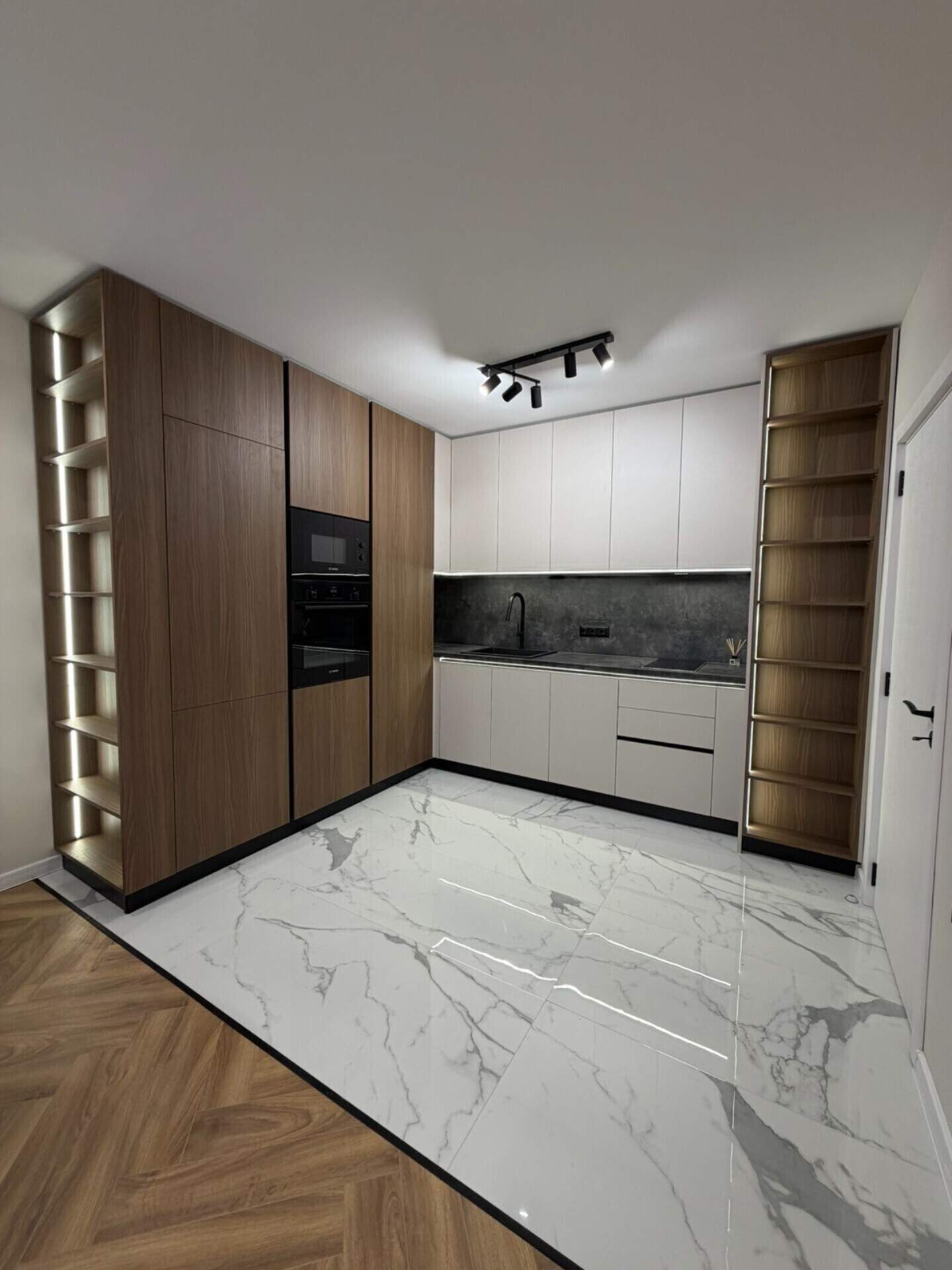 2 bedroom Apartment in Trakia, Plovdiv – photo 2