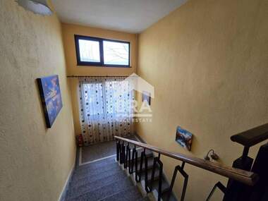 Kira - Otel olarak Debelec,  Veliko Tarnovo