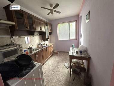 For sale - Floor of a house in Storgozia,  Pleven