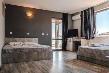 Vânzare - Hotel în Lozeneț,  Burgas