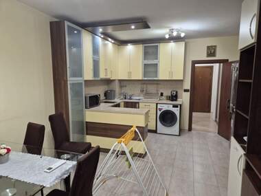 Vânzare - Apartament în Țentăr,  Vrața