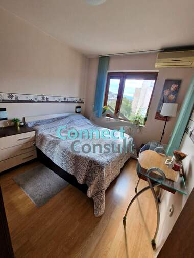 Închiriere - Apartament în Center,  Plovdiv
