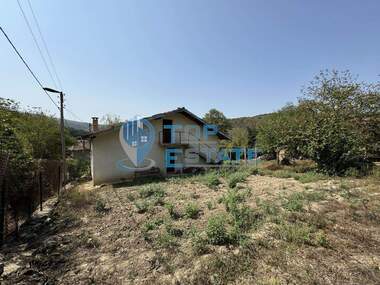 Продажба - Къща в Габровци,  Велико Търново