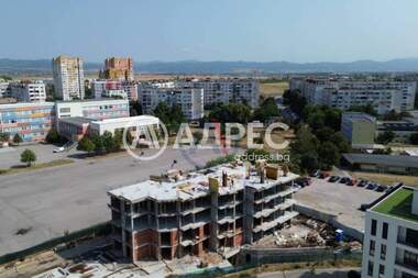 Продажба - Апартамент в Обеля 2,  София