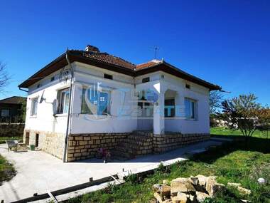 Vânzare - Casă în Kuțina,  Veliko Tărnovo