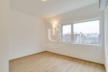 Verkauf - Wohnung in Center,  Sovia