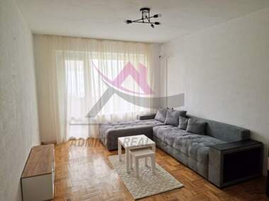 Kira - Apartman olarak Vazrajdane 4,  Varna
