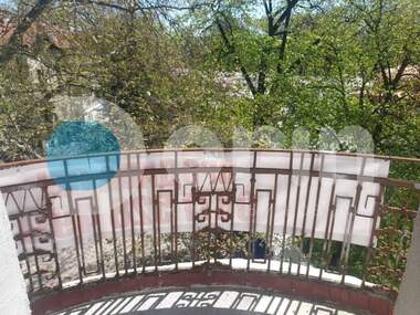 Πώληση - Όροφος από σπίτι σε Център,  Пловдив