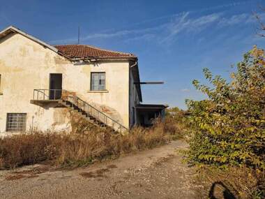 For sale - Warehouse/Storage in Riahovo,  Ruse