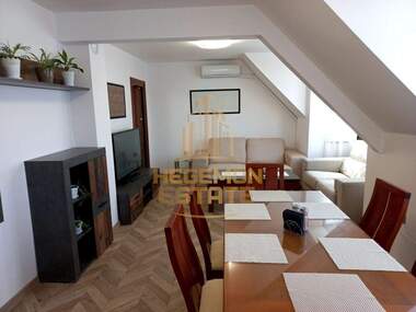Vânzare - Apartament în Liatno kino Trakia,  Varna
