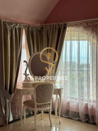 Vânzare - Casă în Elena,  Haskovo