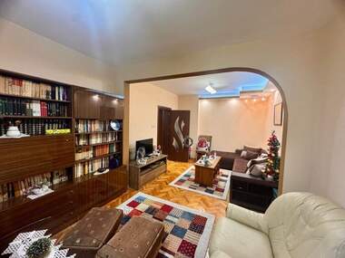 For sale - Apartment in Vazrajdane,  Ruse