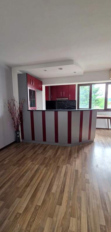 Продажа - Квартира в Сопот,  Пловдив