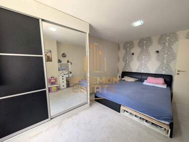 Vânzare - Apartament în Pogrebi,  Varna