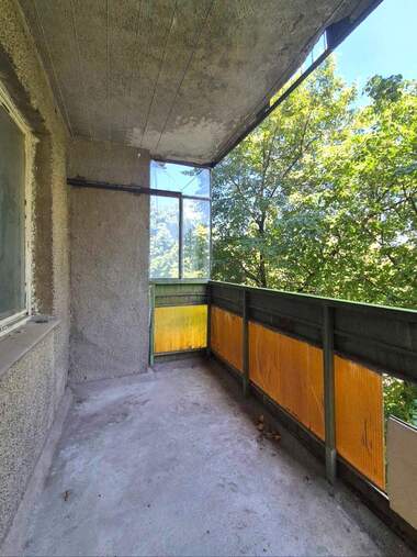 Vânzare - Apartament în Rodina 2,  Ruse