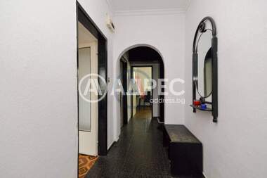 For sale - Apartment in Vazrajdane,  Burgas